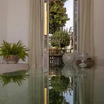 The Rich Man Apartment Bellagio